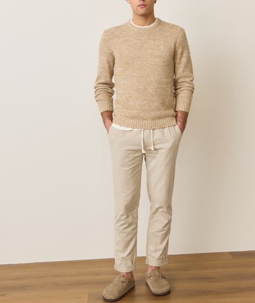 on model image of Saturday Stretch Beach Pant