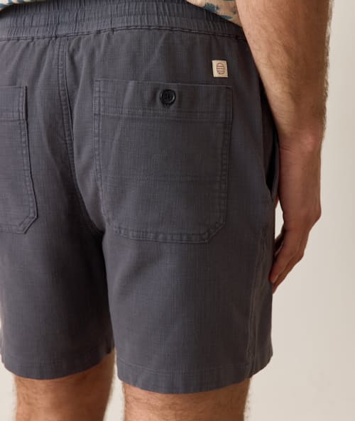 on model image of Saturday Stretch Beach Short - 6"