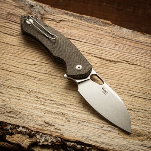 lifestyle image of ACE Biblio XL Pocket Knife