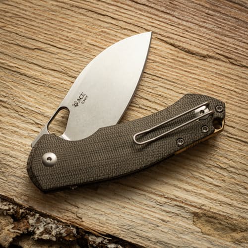 lifestyle image of ACE Biblio XL Pocket Knife