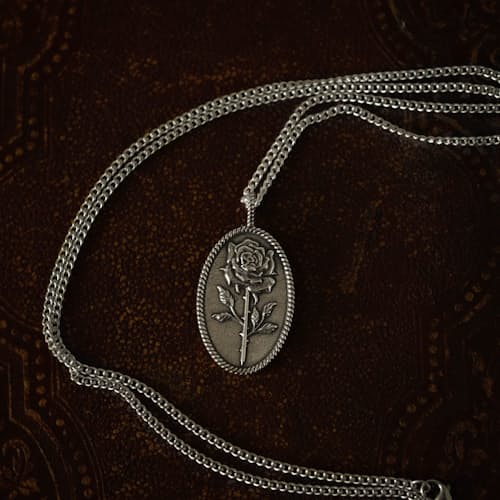 laydown detail image of Rose Necklace