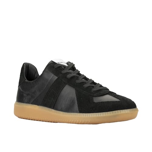 laydown image of German Athletic Trainer Leather Sneaker