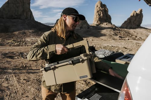 lifestyle image of D-co. Halfrack 32 Gear Case