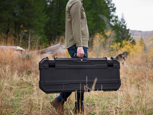 lifestyle image of D-co. Minuteman 80 with Pick and Pluck Foam