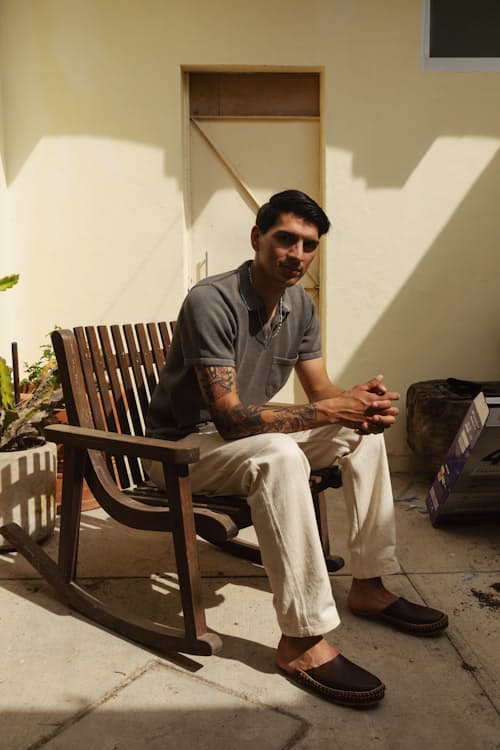 lifestyle image of Manbir Johnny Collar Polo