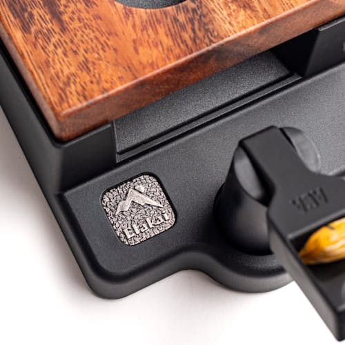 laydown detail image of Mini Tabletop Cornhole Game