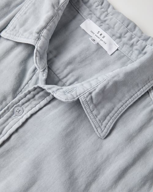 laydown detail image of Triple Gauze Easy Shirt