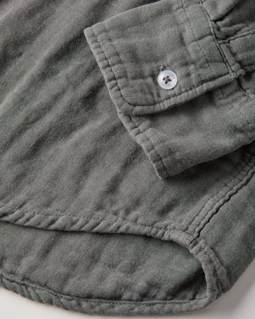 laydown detail image of Triple Gauze Easy Shirt