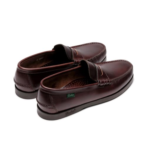 laydown image of Coraux Loafer