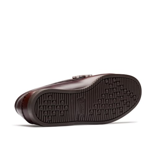 laydown image of Coraux Loafer