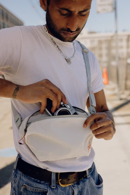 lifestyle image of Outdoor Sling - 2L