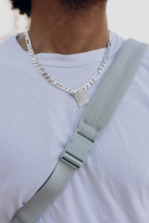 lifestyle image of Outdoor Sling - 2L