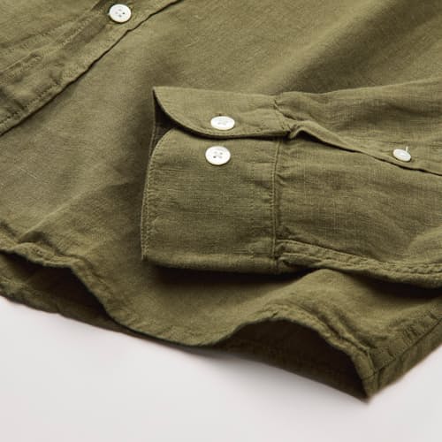 laydown detail image of Classic Linen Summer Shirt