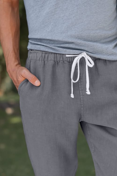 lifestyle image of Bo Linen Pants