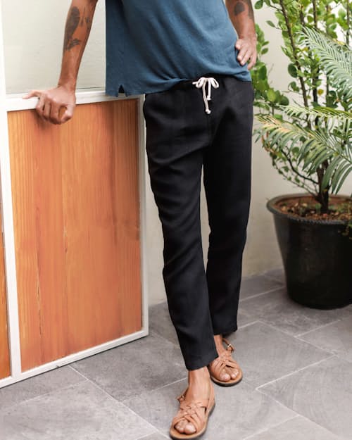 lifestyle image of Bo Linen Pants