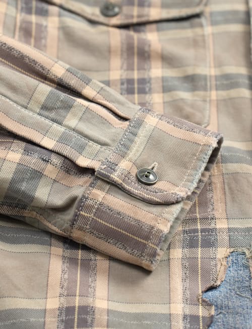 laydown detail image of Wilbur Repaired Workshirt