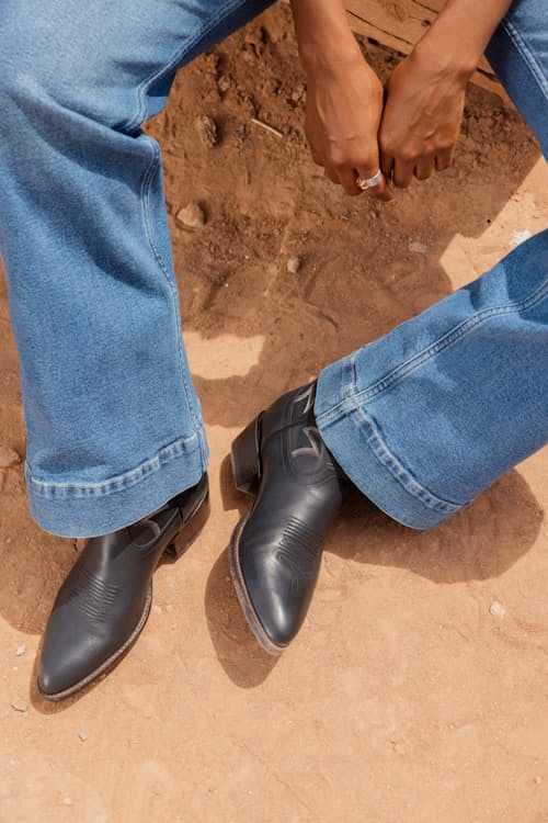 lifestyle image of Women's Jamie Western Boot