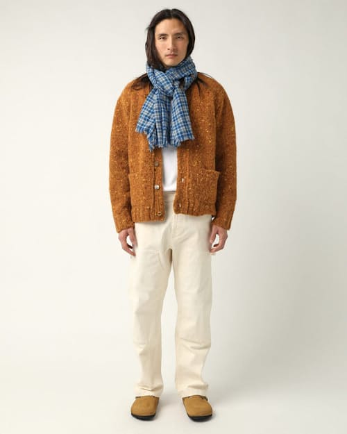 on model image of Canta Cardigan
