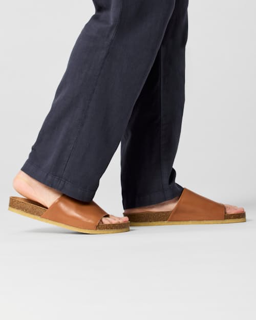lifestyle image of Cotton Linen Drawstring Pant