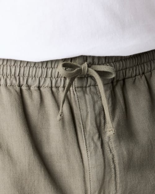 on model image of Cotton Linen Drawstring Short - 7"