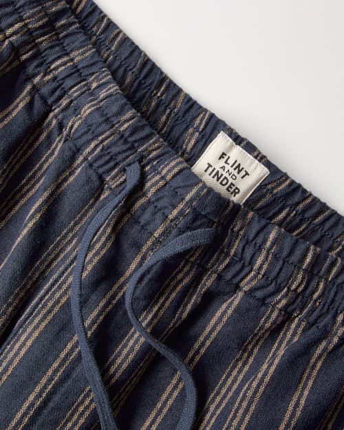 laydown detail image of Cotton Linen Drawstring Short - 7"
