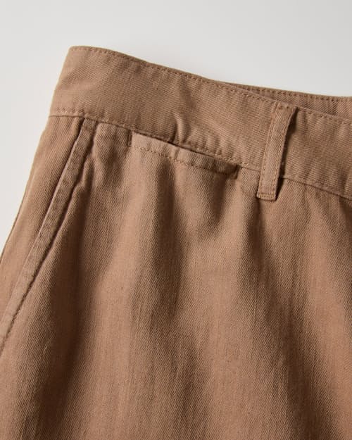 laydown detail image of Cotton Linen Short - 7"
