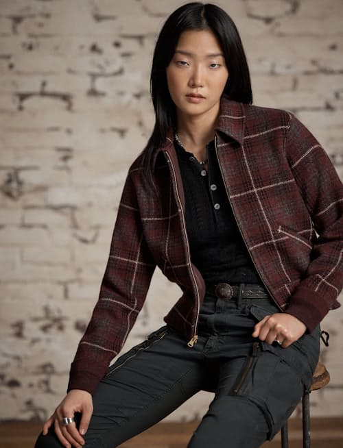 on model image of Women's Wool Barry Jacket
