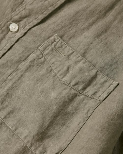 laydown detail image of Classic Linen Shirt