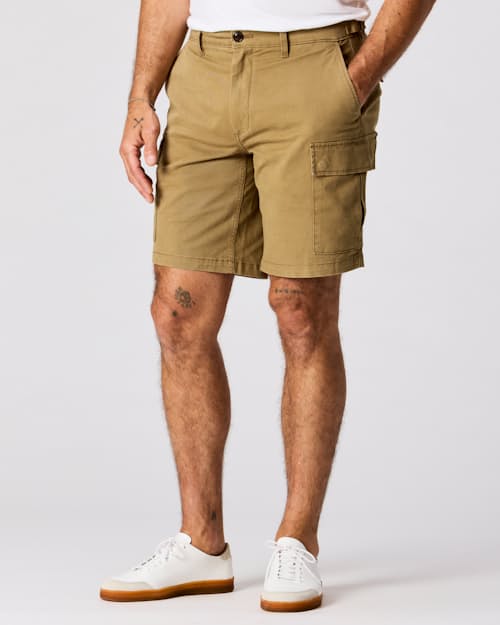 Tobias is 6’2”, 175 lbs, and wearing a size M