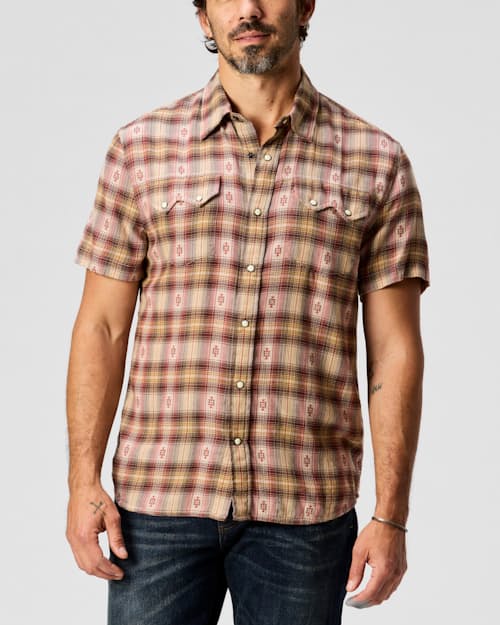 on model image of Short Sleeve Sawtooth Western Shirt