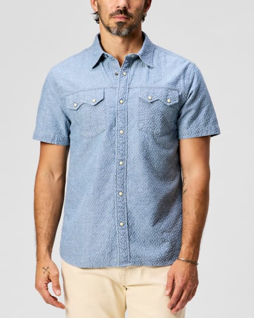 on model image of Short Sleeve Sawtooth Western Shirt
