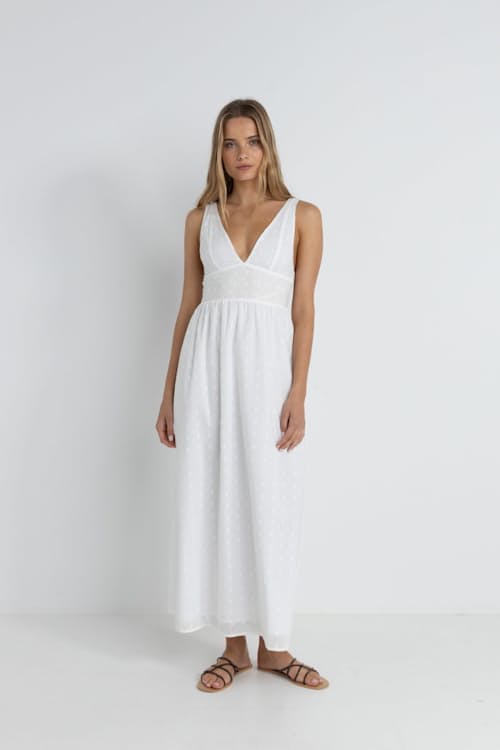 on model image of Women's Mirage Maxi Dress