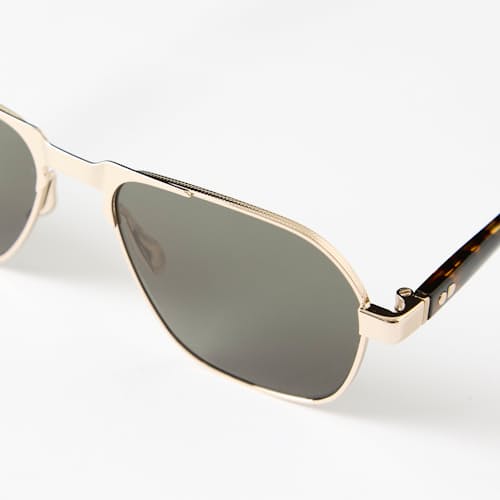 laydown detail image of Fraser M-Series Sunglasses