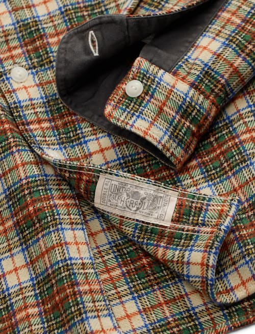 laydown detail image of Trek Workshirt