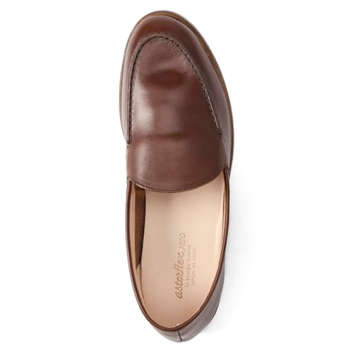 laydown image of Venetian Loafer