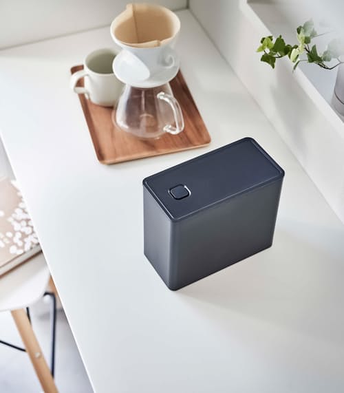 lifestyle image of Vacuum-Sealing Coffee Storage