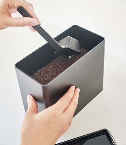 lifestyle image of Vacuum-Sealing Coffee Storage
