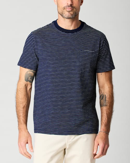 Zac is 6'0", 175lbs, and wearing size M