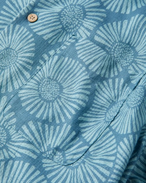 laydown detail image of Breeze Summer Shirt