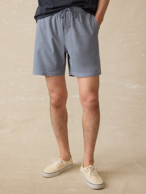 on model image of Essential Drawstring Short