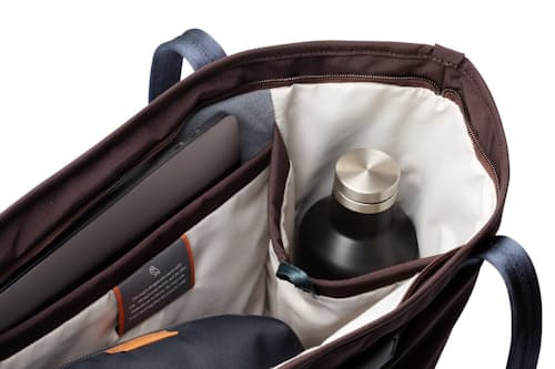 laydown detail image of Tokyo Tote Bag - 15L