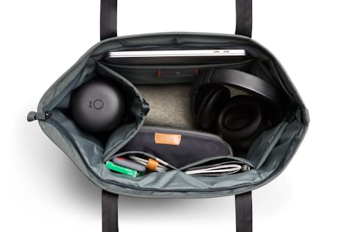 laydown detail image of Tokyo Tote Bag - 15L