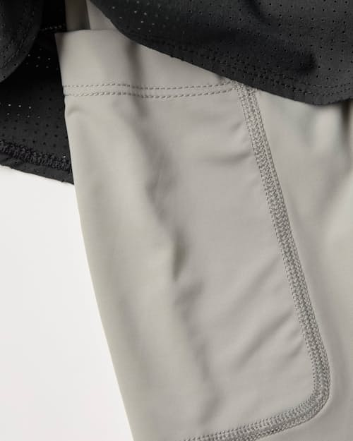 laydown detail image of Adventure Lined Short - 6"