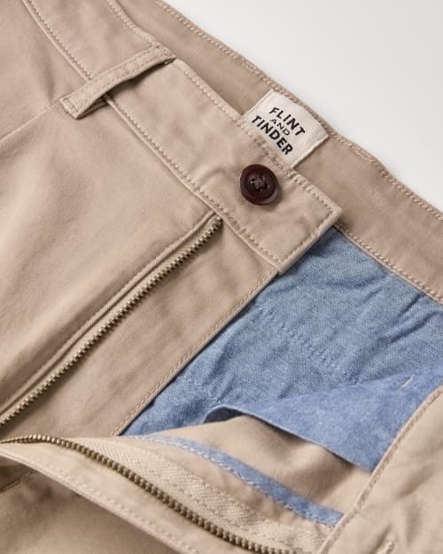 laydown detail image of 365 Pleated Short