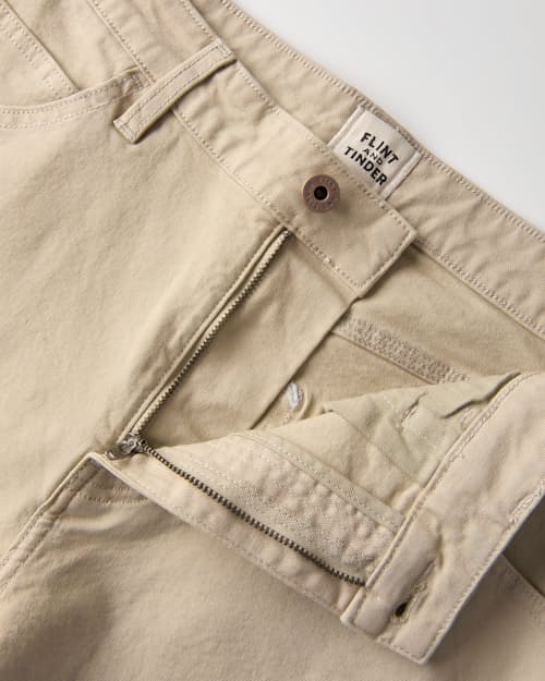 laydown detail image of Carpenter Short