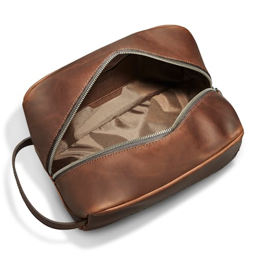 laydown image of Zip Travel Kit
