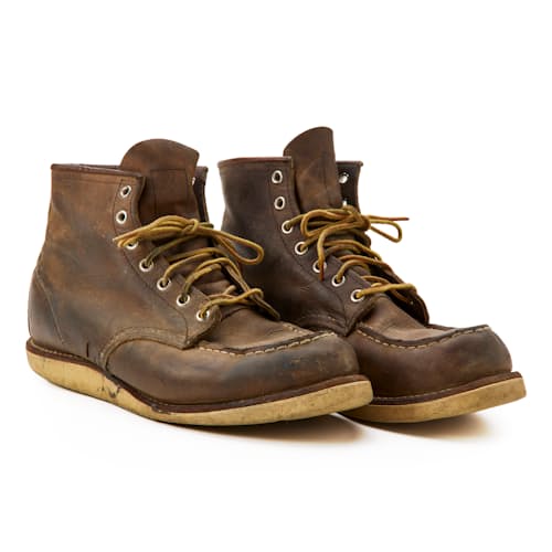 laydown image of Vintage Red Wings Boot