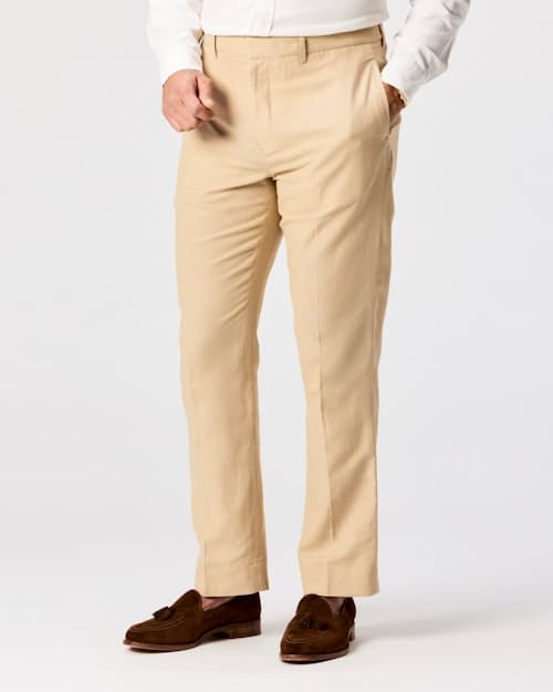on model image of Linen Pleated Chino