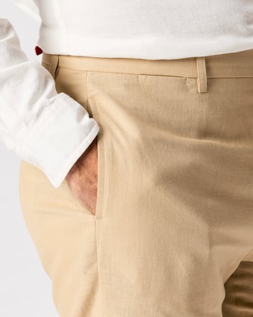 on model image of Linen Pleated Chino