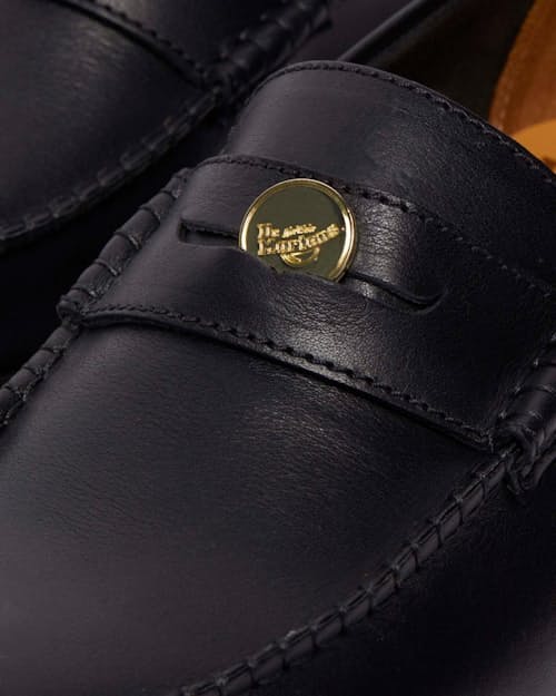 laydown detail image of Penton Classic Calf